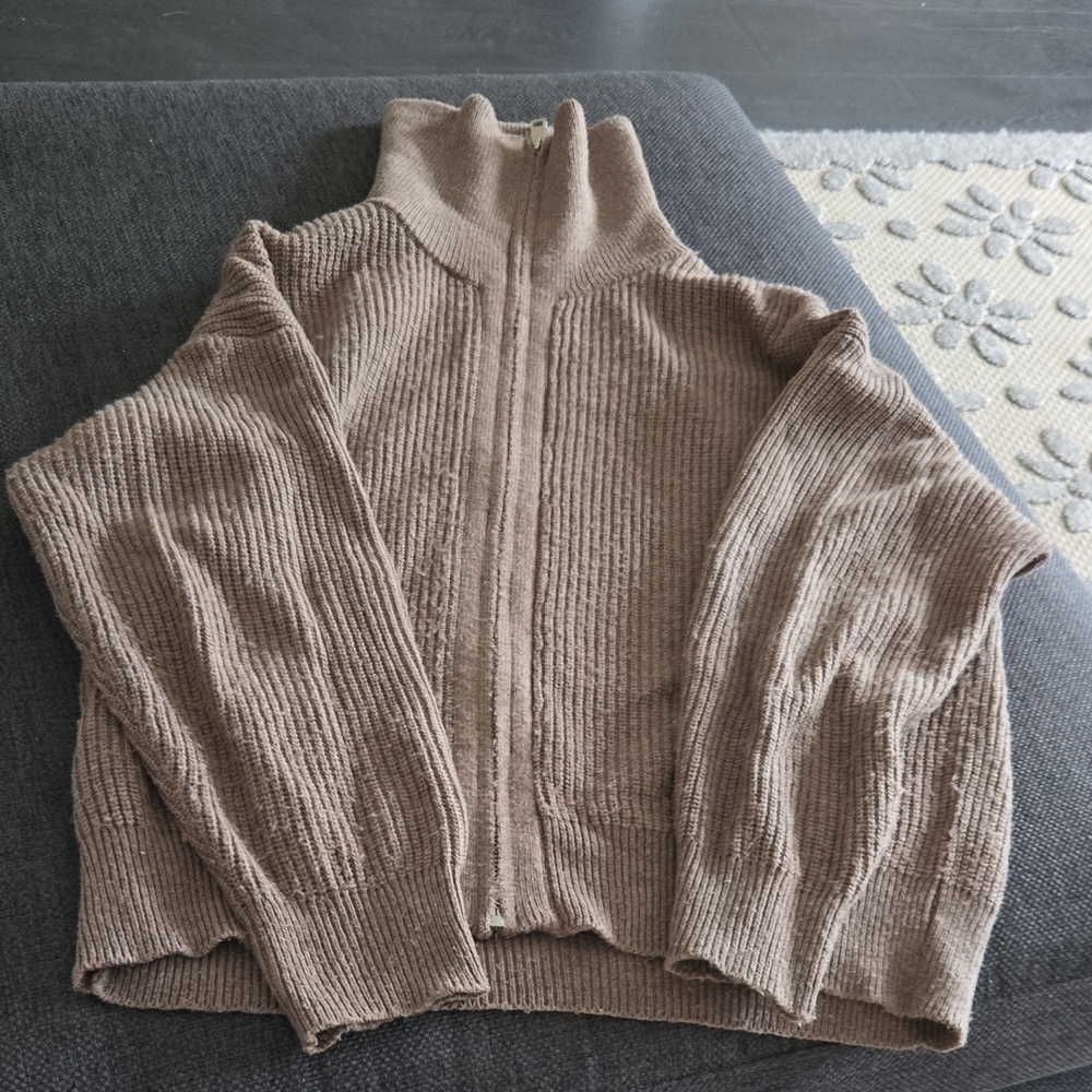Ohysho Cozy Brown Women's Sweater